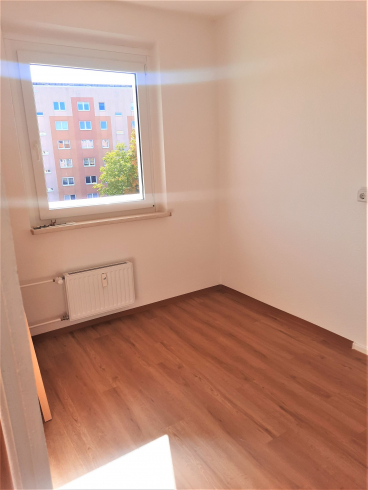 Lichtdurchflutete 5-Raumwohnung in zentraler Lage