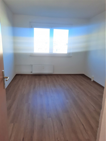 Lichtdurchflutete 5-Raumwohnung in zentraler Lage