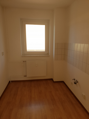 "Charmante" 1-Zimmer-Wohnung inklusive Balkon !